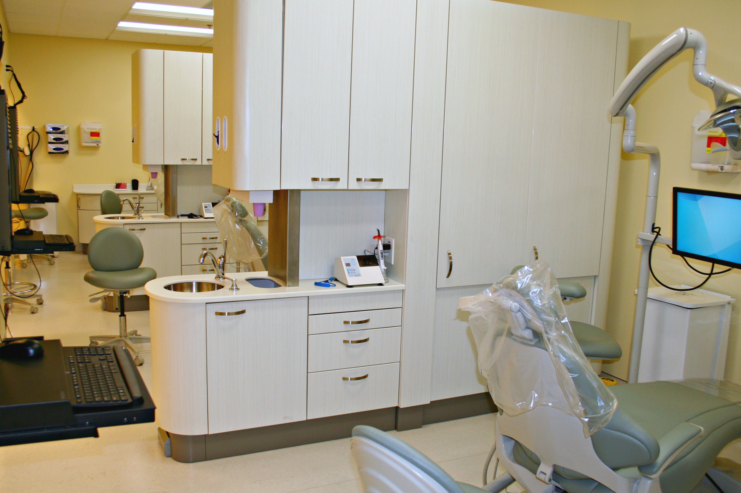 General Contractor Builds Los Angeles Medical Dental Facility Construction