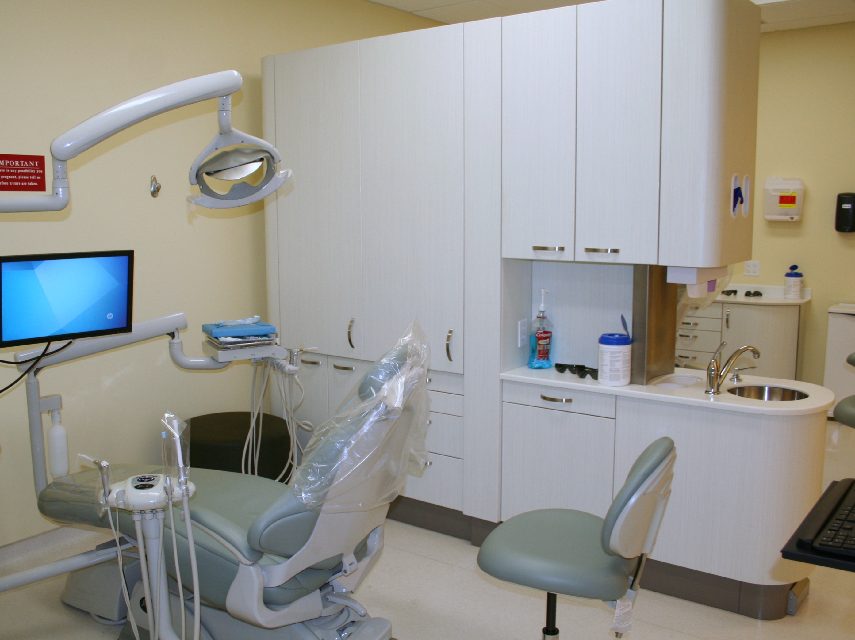 General Contractor Builds Los Angeles Medical Dental Facility Construction